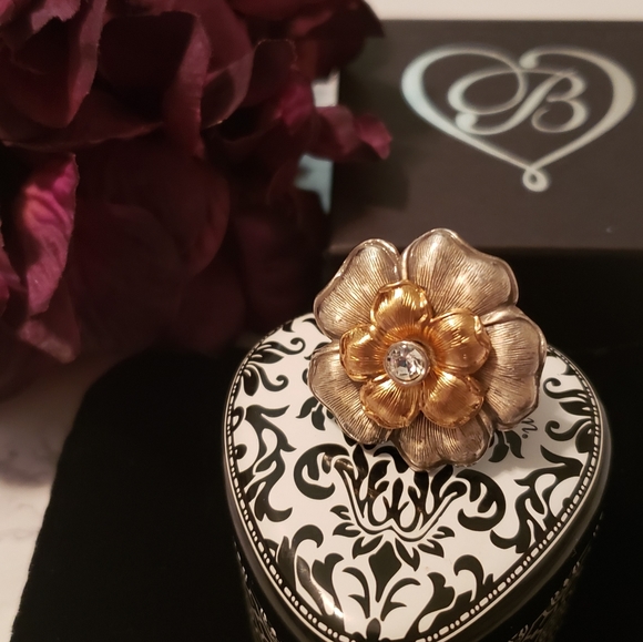 Brighton Flower Ring Size 8 - Picture 2 of 4